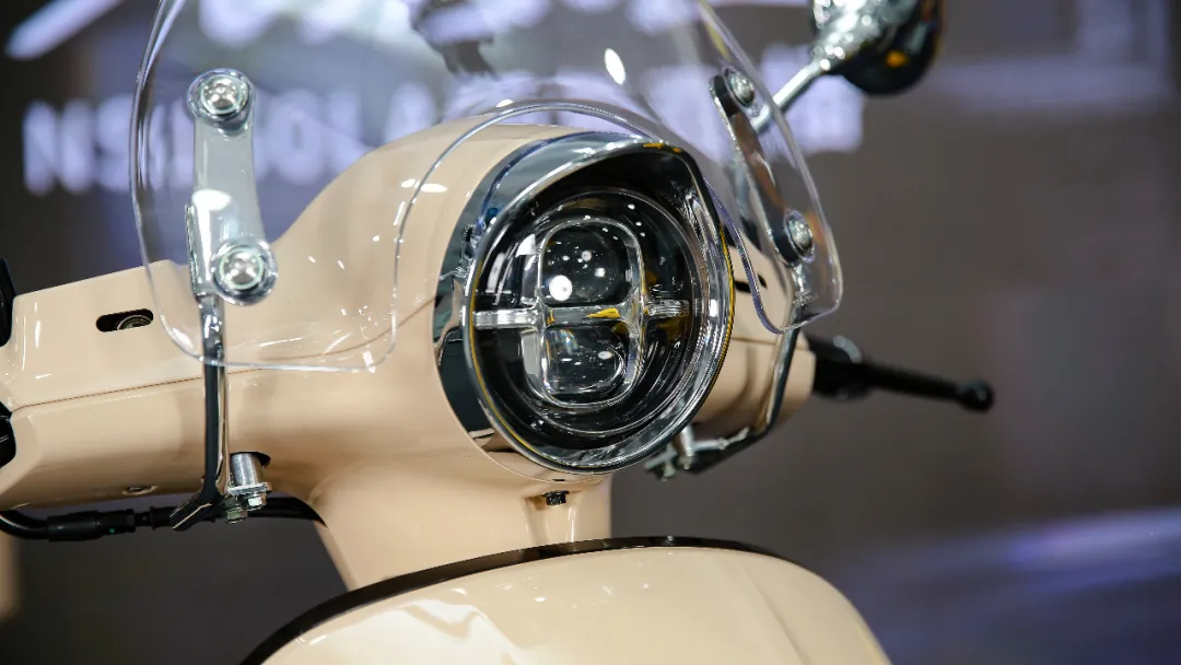 Cực phẩm xe ga giá rẻ của Honda mở bán: Trang bị ngang SH, camera hành trình - chốt hơn 20.000 đơn trong 1 giờ - Ảnh 4