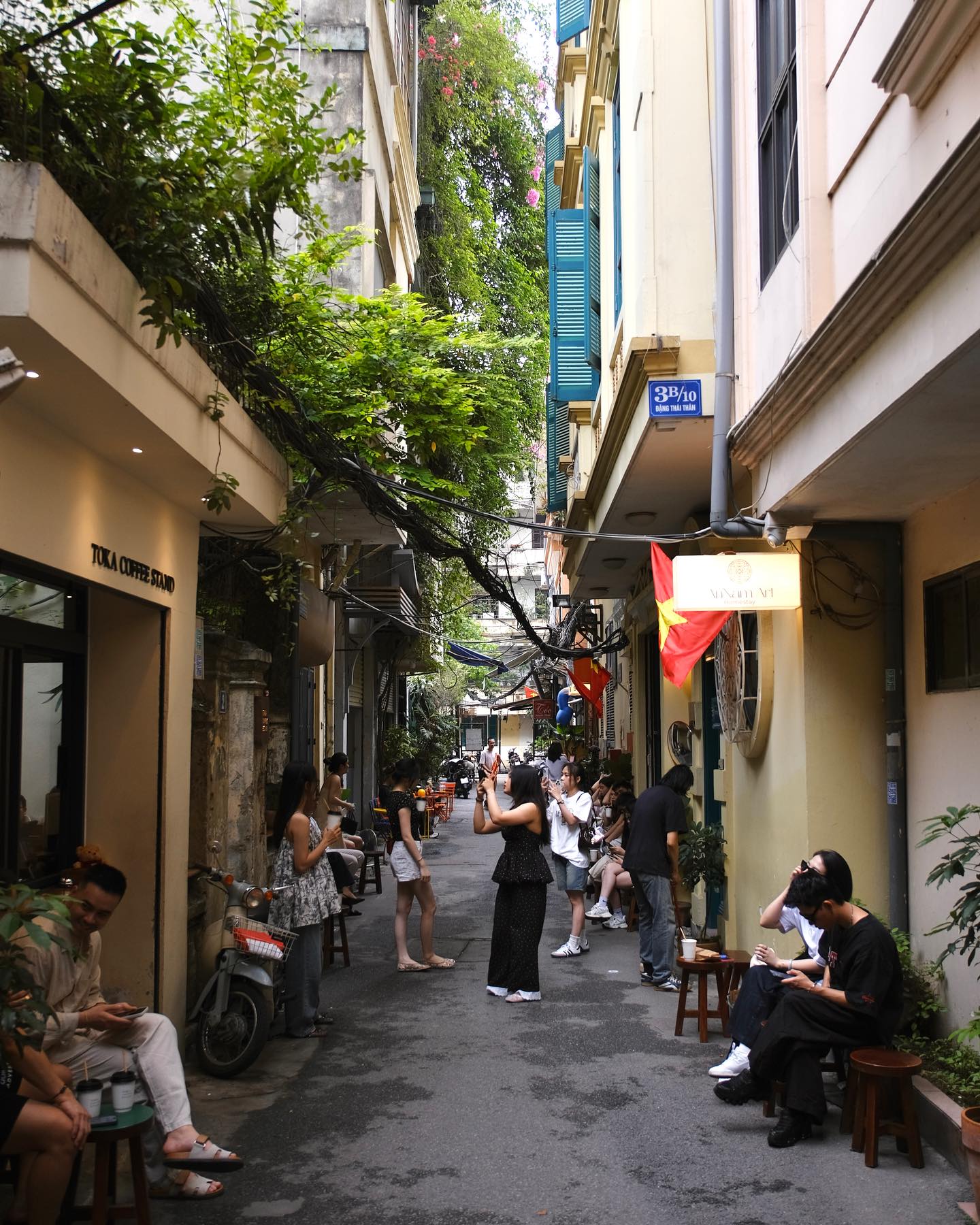 Quán cà phê nổi tiếng Hà Nội bỗng bị đồn đóng cửa vì "lỗ nặng", chủ quán hốt hoảng lên tiếng - Ảnh 2