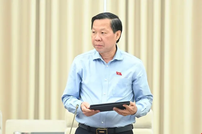 'Thời tiết này không có điều hòa chắc không làm việc được' - Ảnh 1