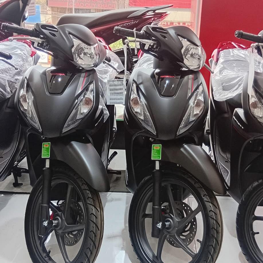 Giá xe máy ở mức thấp hiếm có: Honda Vision, SH, Winner X, Janus... dưới mức đề xuất tối đa 23 triệu đồng, tặng kèm đồng hồ xịn xò - Ảnh 1