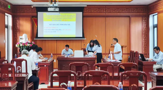 Choáng với giá đấu mỏ cát ở Quảng Nam: Từ 1,8 tỷ vọt lên hơn 138 tỷ đồng - Ảnh 1