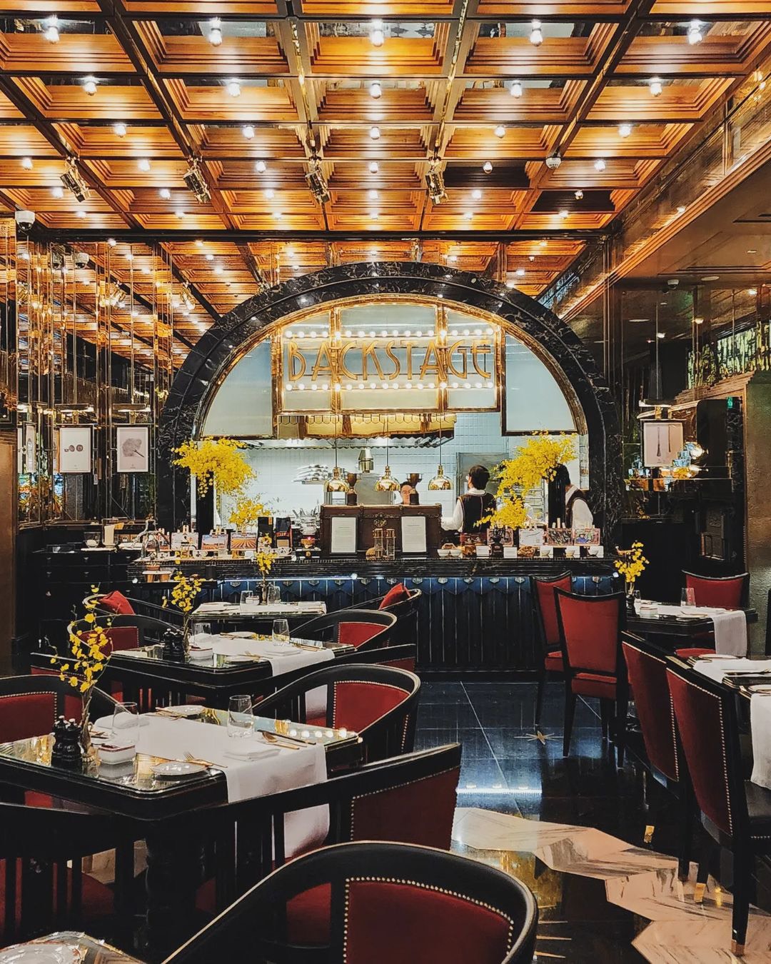 Từ BLACKPINK đến đạt sao Michelin, nhà hàng trong khách sạn đang đại thắng lớn? - Ảnh 9