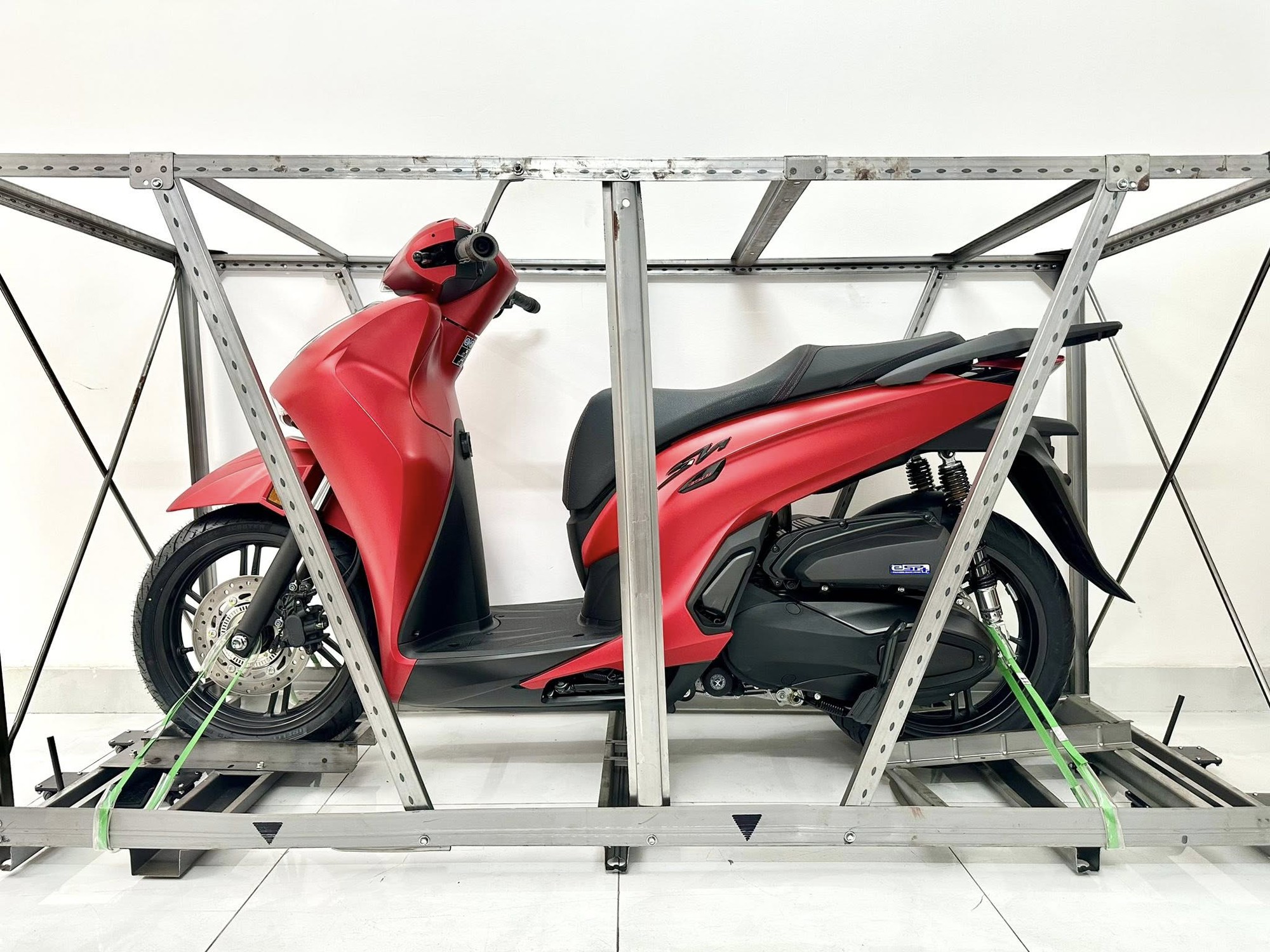 3 mẫu xe ga mới nhất của Honda về Việt Nam: Thiết kế độc lạ, có xe chỉ 'ăn' 1,7L/100km - Ảnh 4