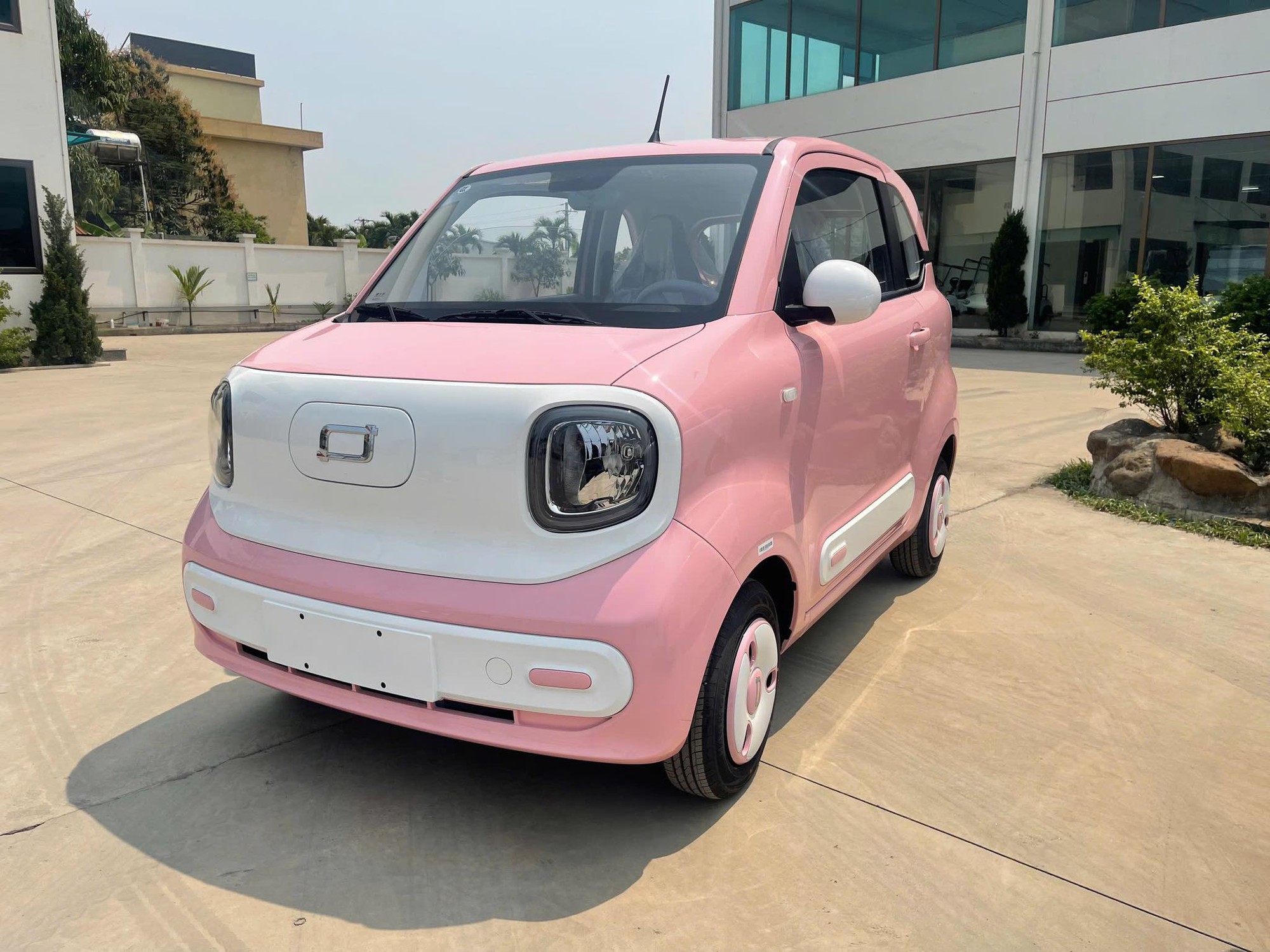 Bộ đôi xe điện mini đổ bộ thị trường Việt: Cấu hình 2 chỗ ngồi, di chuyển tối đa 170km - có chiếc chốt giá 199 triệu đồng - Ảnh 3