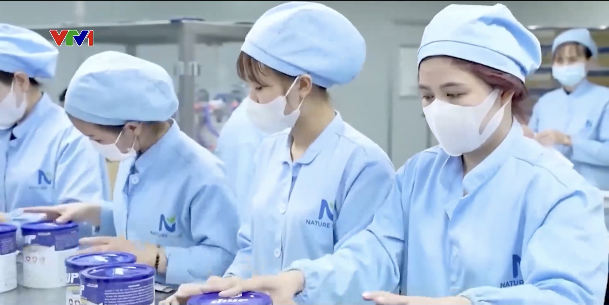 Cận cảnh kho hàng, dây chuyền được quảng bá "hàng đầu" của đường dây sản xuất sữa HIUP 27 giả - Ảnh 6