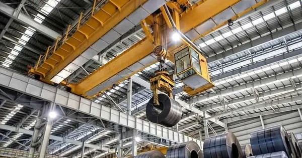 EU dọa quyết liệt trả đũa việc Tổng thống Trump tăng thuế thép