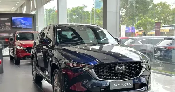 Ô tô Nhật chạy đua giảm giá
