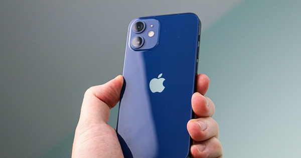 Giá mẫu iPhone này đang "chạm đáy": Đập hộp chưa đến 10 triệu đồng, nhiều lựa chọn hấp dẫn