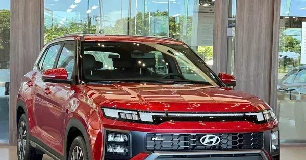 Những mẫu ô tô ra mắt Việt Nam chưa lâu đã giảm giá
