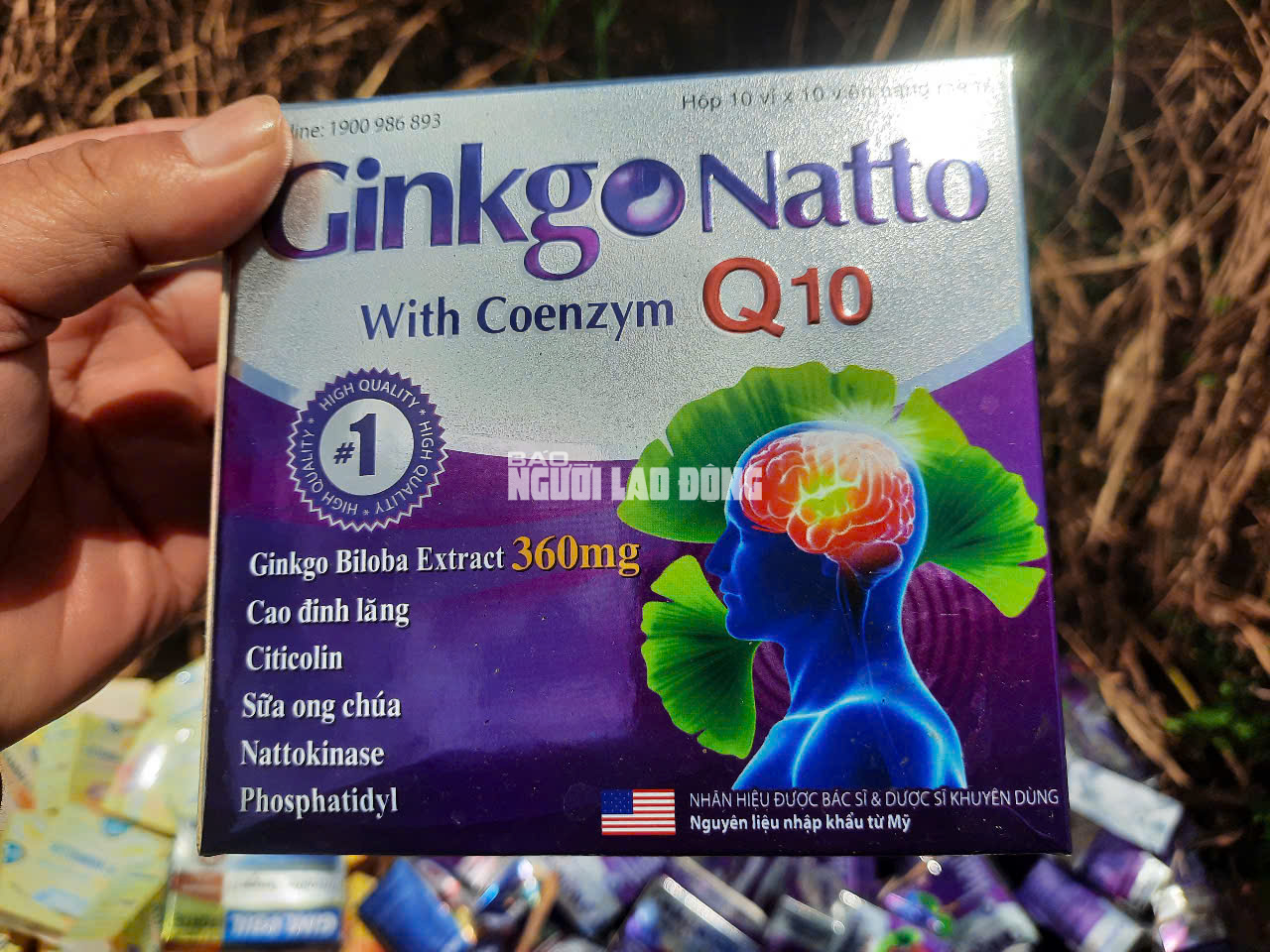 Phát hiện số lượng lớn thuốc, thực phẩm chức năng bỏ ở Bình Chánh - Ảnh 19