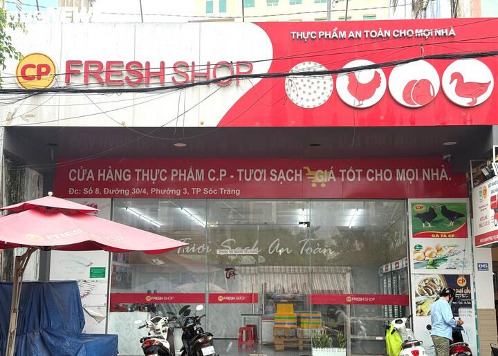 Vụ C.P. nghi bán thịt heo bẩn: Bộ NN&MT đề nghị Bộ Công an điều tra - Ảnh 1