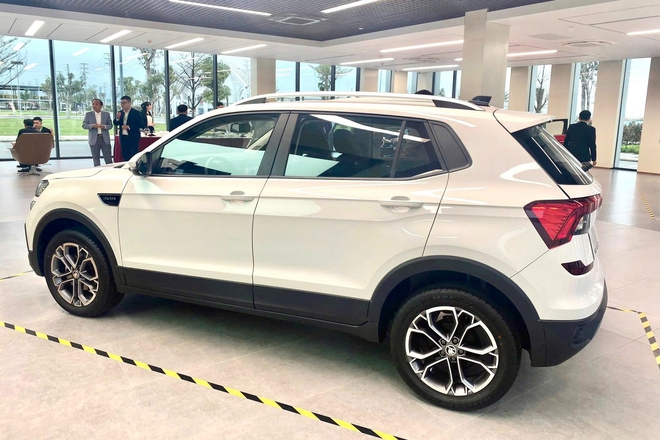 Ảnh thực tế 2 bản Skoda Kushaq tại Việt Nam: Giá dự kiến từ dưới 600 triệu đồng, ra mắt tháng này cạnh tranh Xforce, Creta - Ảnh 4