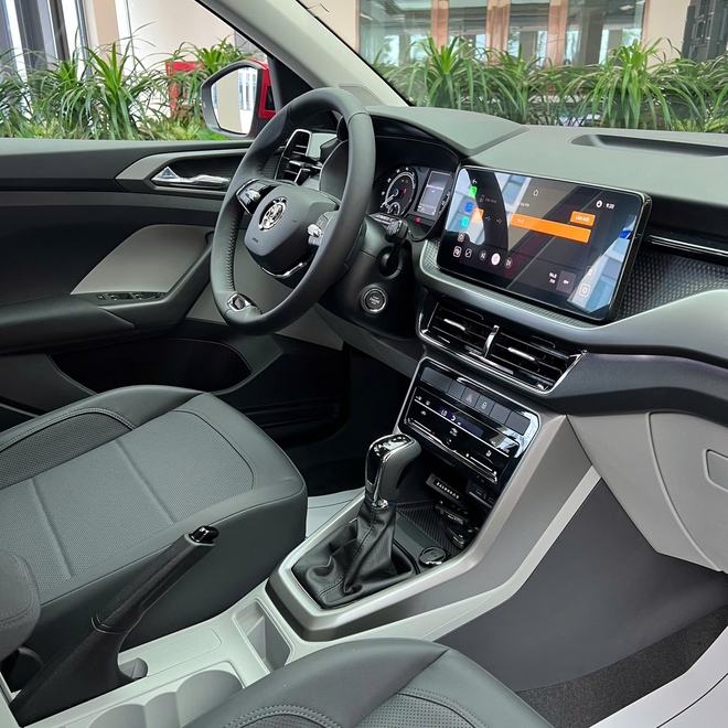 Ảnh thực tế 2 bản Skoda Kushaq tại Việt Nam: Giá dự kiến từ dưới 600 triệu đồng, ra mắt tháng này cạnh tranh Xforce, Creta - Ảnh 8