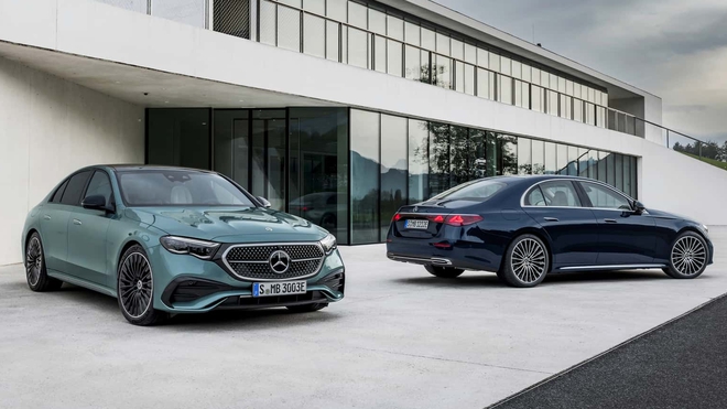 Mercedes-Benz E-Class 'dọn kho' giảm giá còn hơn 1,7 tỷ đồng tại đại lý: Ngang giá lăn bánh Camry, chờ đời mới ra mắt đấu 5 Series - Ảnh 6