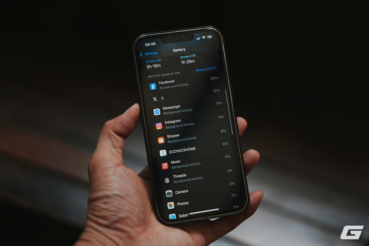 iPhone 13 Pro sau 2 năm: Mặt lưng vỡ nát, pin còn 82%, không muốn lên đời nhưng có thể phải nghĩ lại vì iOS 26 - Ảnh 8