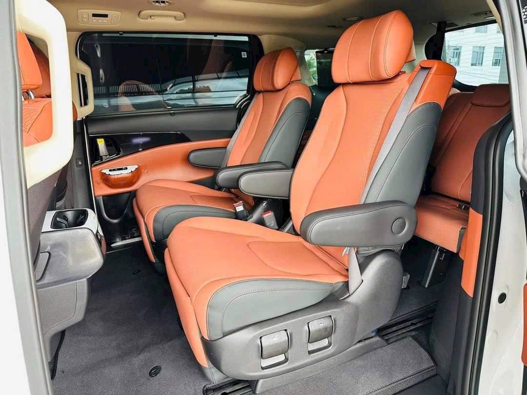 Kia Carnival bản xăng cao nhất giảm tới 210 triệu đồng tại đại lý, giá thực tế còn 1,549 tỷ đồng nhưng phải đánh đổi 1 thứ - Ảnh 6