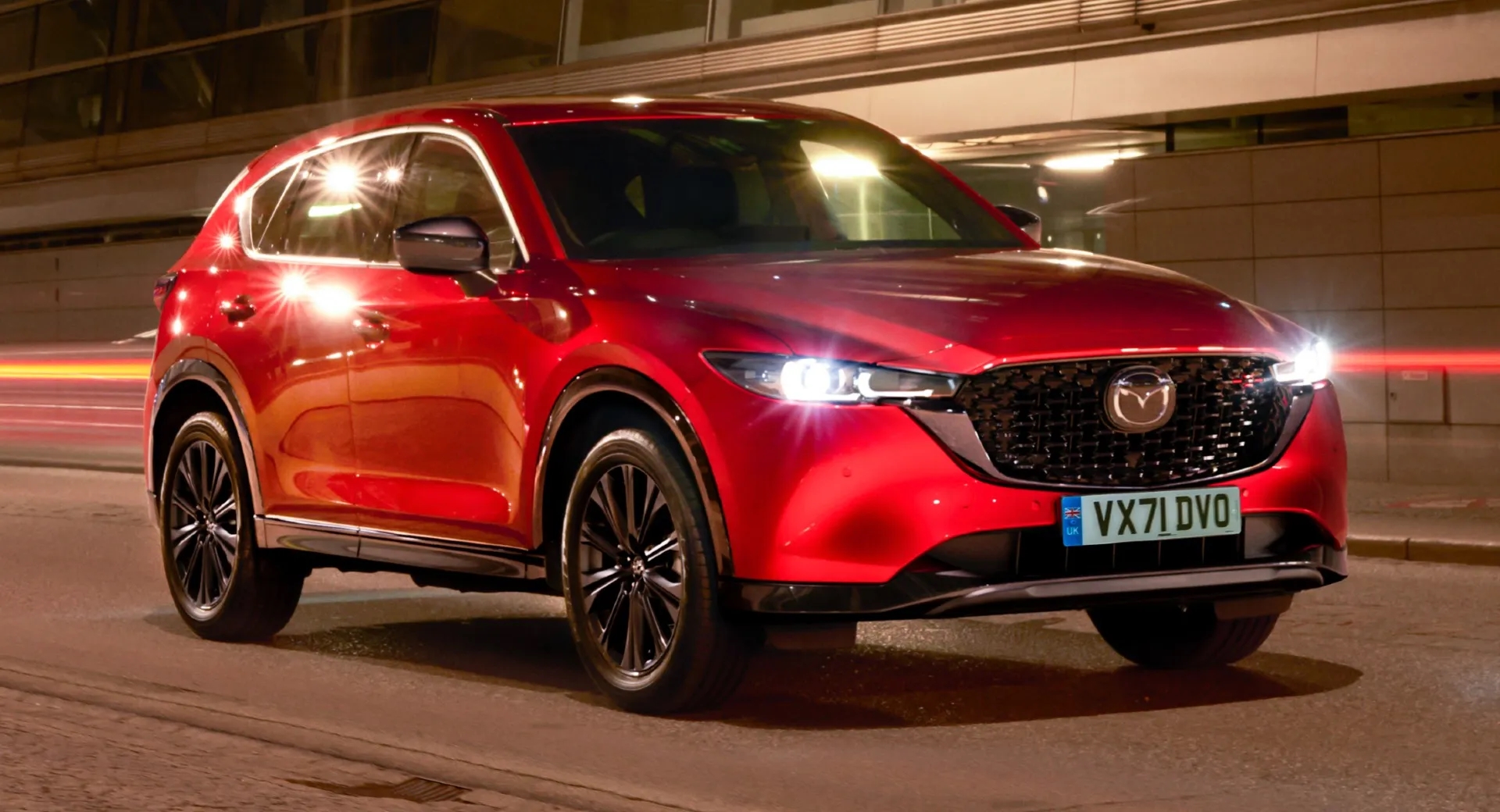 Mazda CX-5 thế hệ mới lộ mặt không che: Có thêm nét của Mercedes, BMW nhưng vẫn dễ nhầm thành facelift, dân mạng phải thốt lên 'thiết kế quá nhàn' - Ảnh 2