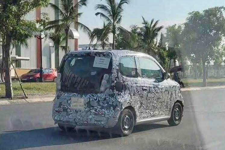 Bóc tách trang bị VinFast Minio Green từ loạt ảnh nội, ngoại thất rò rỉ sớm: Cụm đèn 'ăn tiền', bên trong có nhiều điểm thực dụng - Ảnh 9