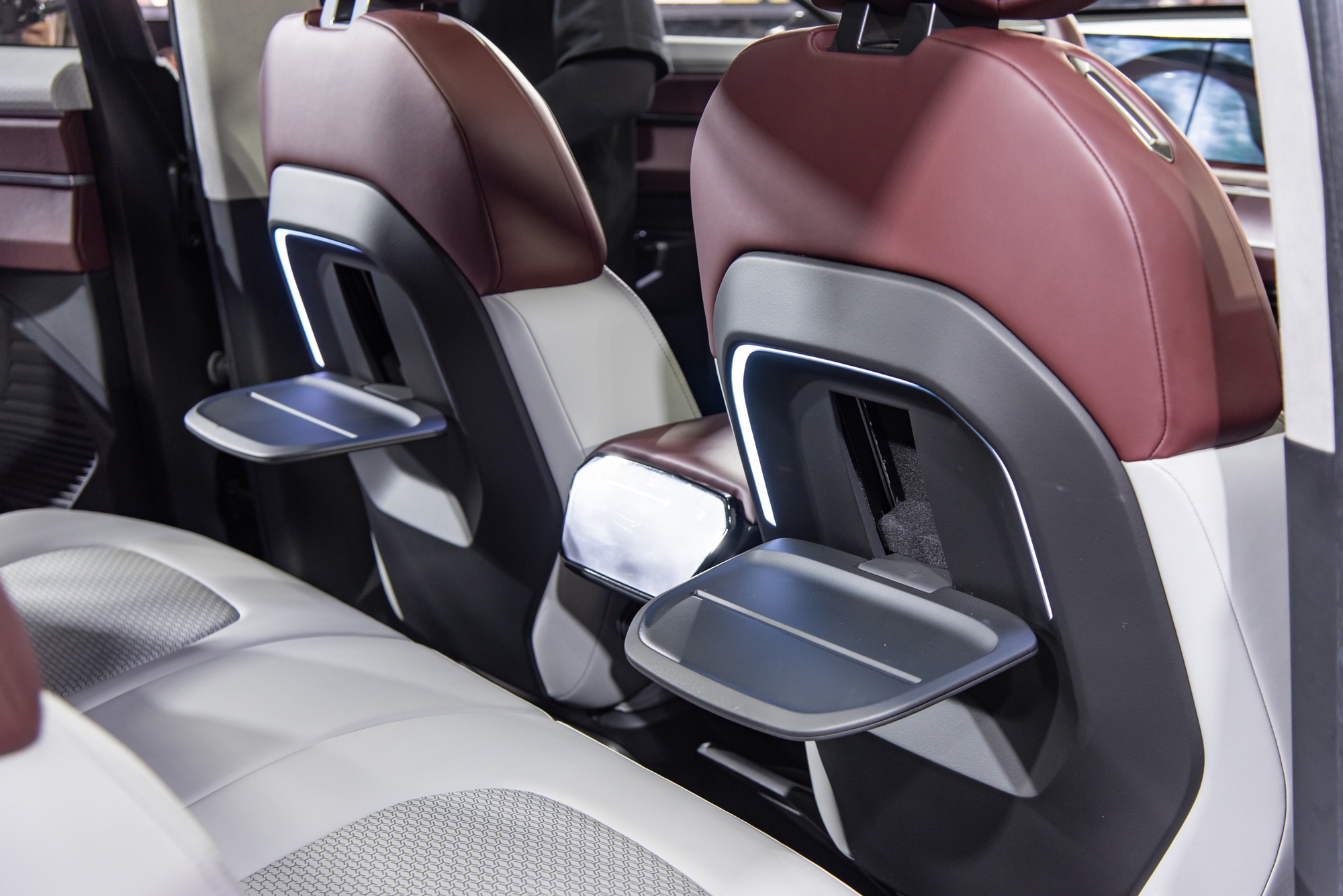 Xem thực tế Mitsubishi DST Concept ngoài đời thực: Hàng 3 cực rộng, có ADAS, nhiều điểm giống Xforce đang bán chạy - Ảnh 21