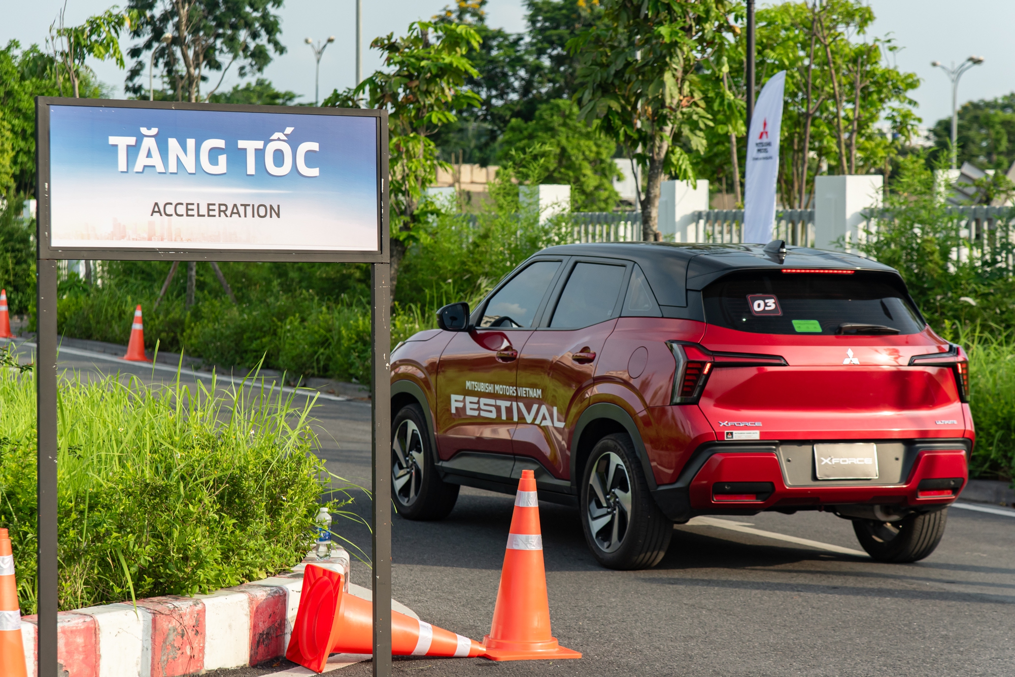 Vắt sức Mitsubishi Xforce leo dốc cao 8 mét và loạt bài thử ra trò, lại còn free tại Hà Nội - Ảnh 22