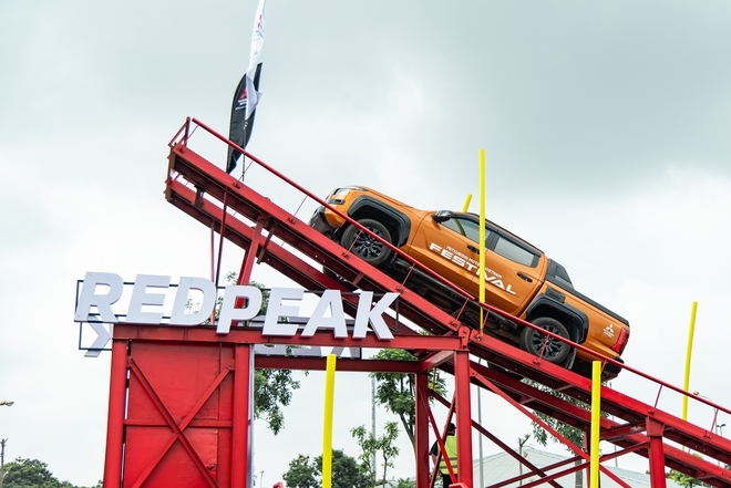 Vắt sức Mitsubishi Xforce leo dốc cao 8 mét và loạt bài thử ra trò, lại còn free tại Hà Nội - Ảnh 15