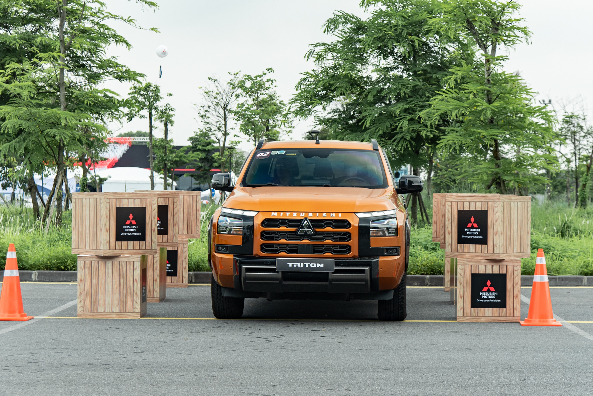 Vắt sức Mitsubishi Xforce leo dốc cao 8 mét và loạt bài thử ra trò, lại còn free tại Hà Nội - Ảnh 27