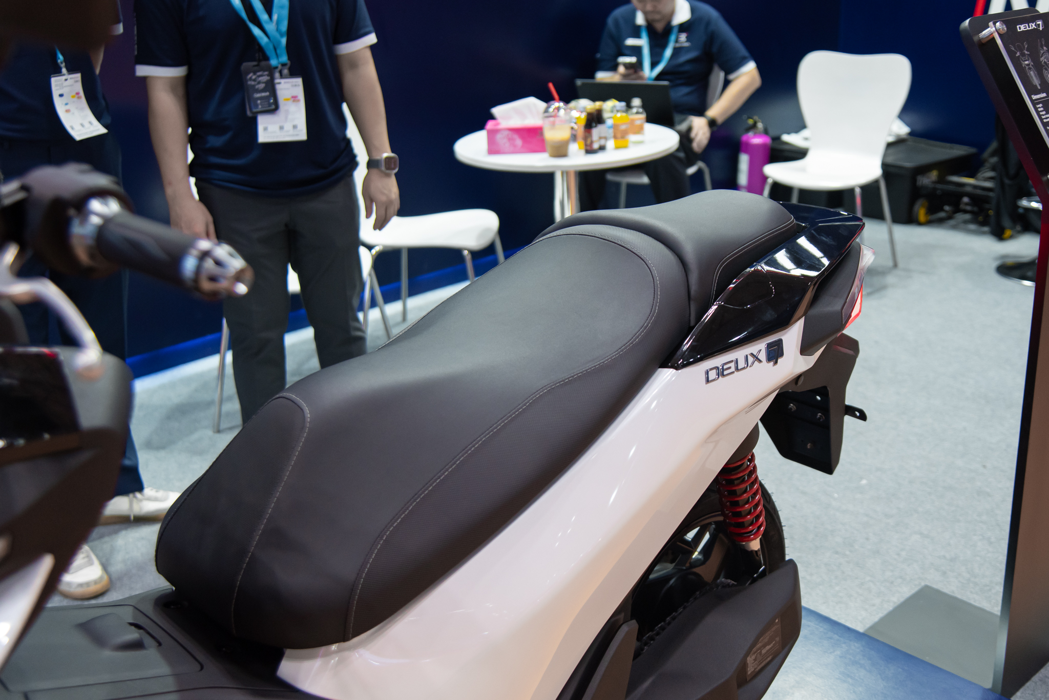 E3 Mobility Deux7 - Xe máy điện Hàn Quốc mới lạ về Việt Nam: Giá dự kiến 100 triệu đồng, nhỏ hơn SH, chạy 120km/sạc - Ảnh 15