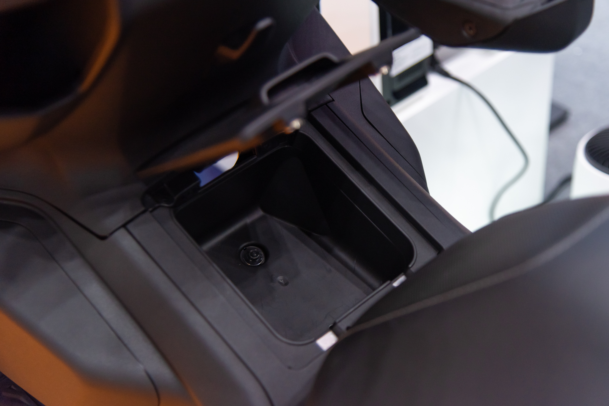 E3 Mobility Deux7 - Xe máy điện Hàn Quốc mới lạ về Việt Nam: Giá dự kiến 100 triệu đồng, nhỏ hơn SH, chạy 120km/sạc - Ảnh 14