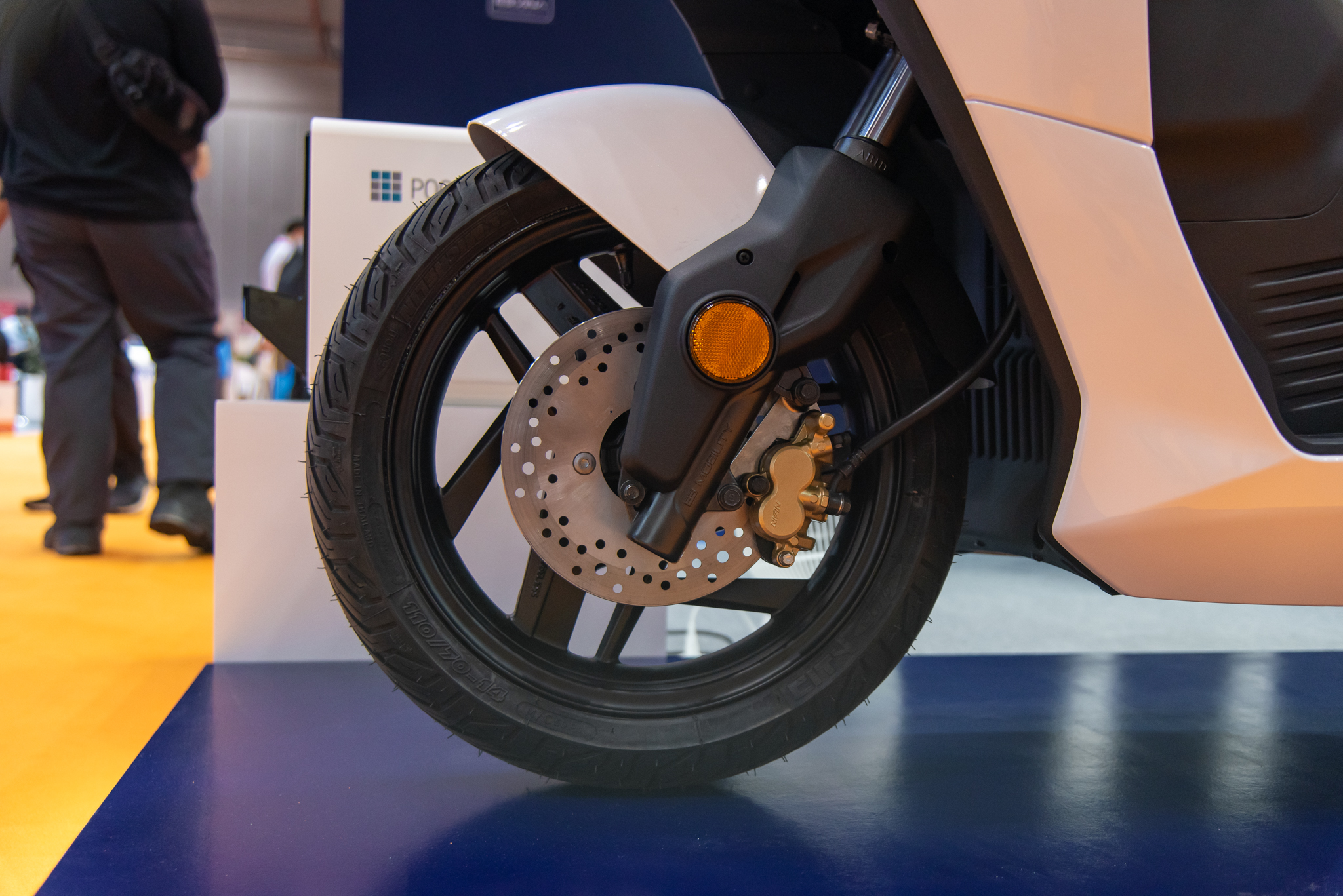 E3 Mobility Deux7 - Xe máy điện Hàn Quốc mới lạ về Việt Nam: Giá dự kiến 100 triệu đồng, nhỏ hơn SH, chạy 120km/sạc - Ảnh 5