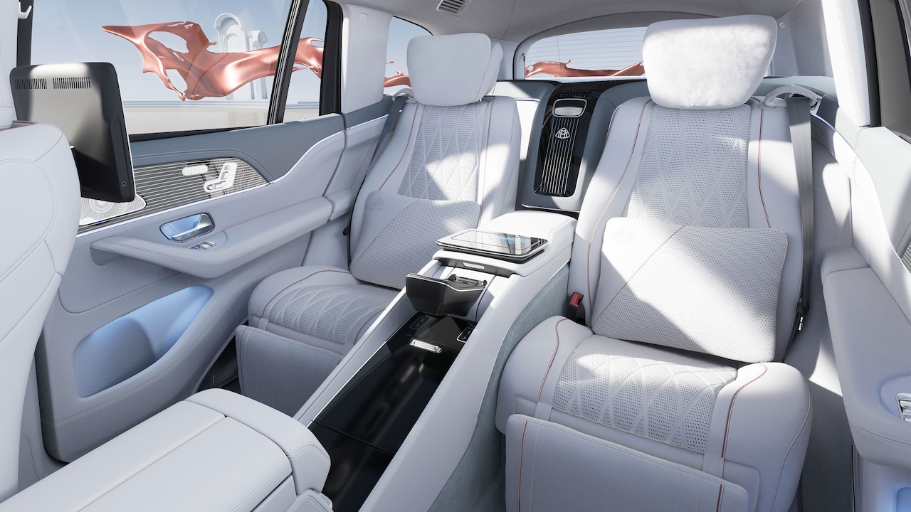 GLS 450 FL và Maybach GLS 600 FL đồng loạt ra mắt tại sự kiện “LiveRARE” - Ảnh 2