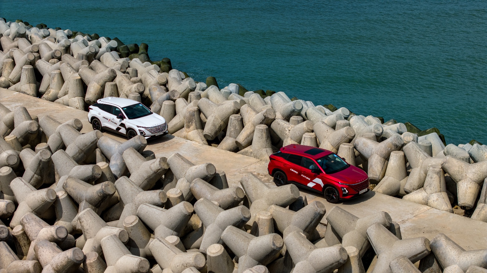 Nghe khách hàng nói về Omoda C5 & Jaecoo J7: Công nghệ gây ấn tượng, trải nghiệm khó quên - Ảnh 2