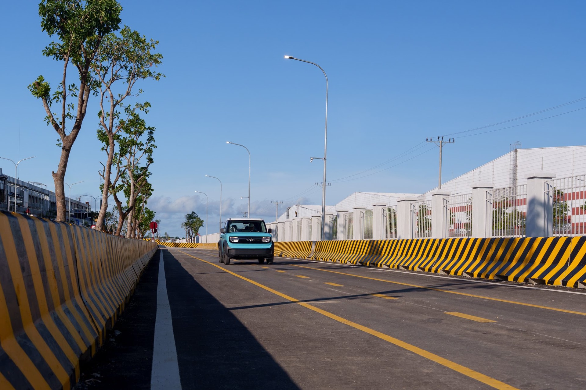 Bên trong nhà máy VinFast Hà Tĩnh hiện đại hàng đầu VN: Mỗi giờ xuất xưởng 35 xe, quy trình nghiêm ngặt - Ảnh 16