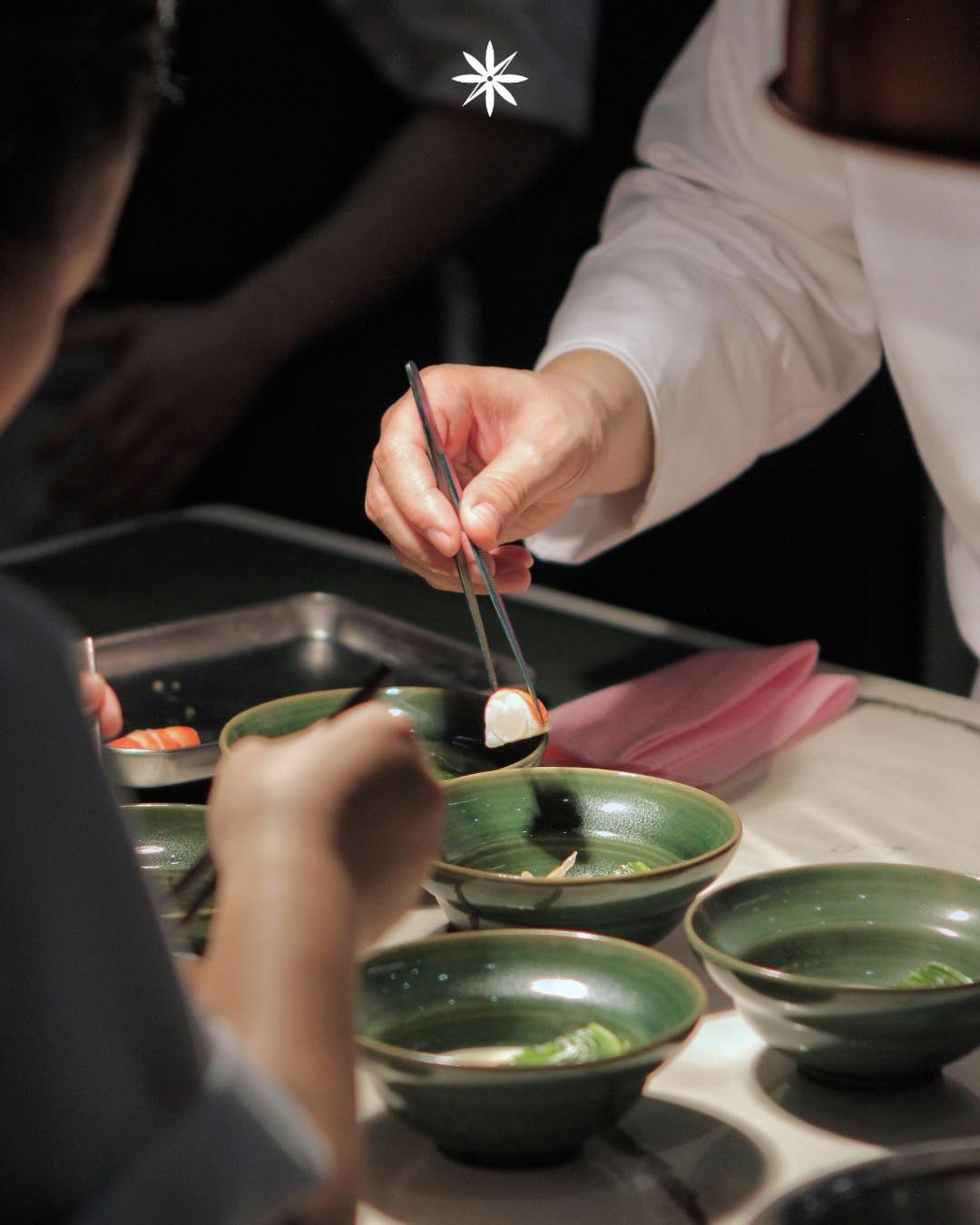 Hóng gấp: 9 nhà hàng Việt đạt sao MICHELIN 2025, 1 cái tên chính là nơi tổ chức trao giải tối nay! - Ảnh 2