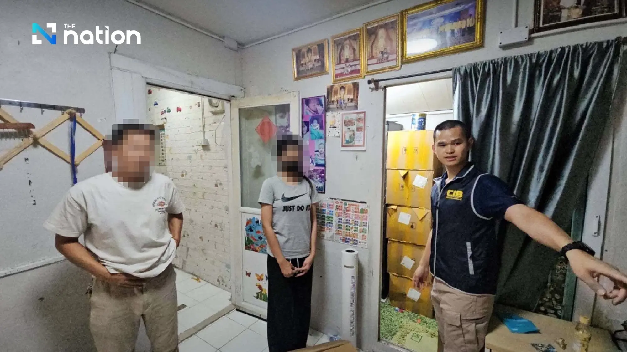 Đột kích 2 xưởng đóng gói, công an triệt phá đường dây sản xuất sữa bột Ensure Gold giả quy mô hàng tỷ đồng, tịch thu hơn 5.000 sản phẩm - Ảnh 2