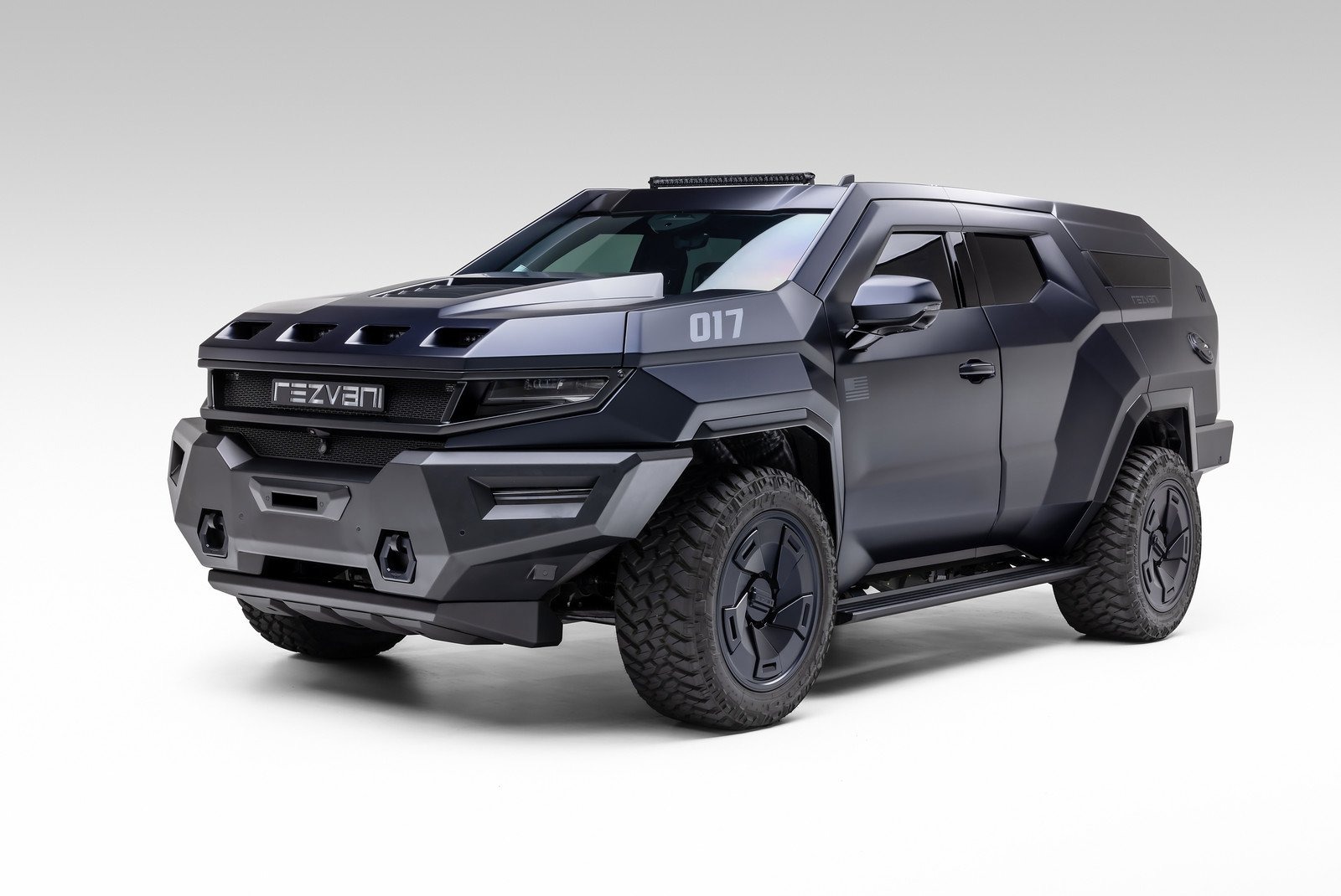 ‘Khủng long’ Rezvani Vengeance xuất hiện tại Hà Nội: Hầm hố như xe quân sự, tùy chọn chống đạn, giá ngang siêu xe - Ảnh 3