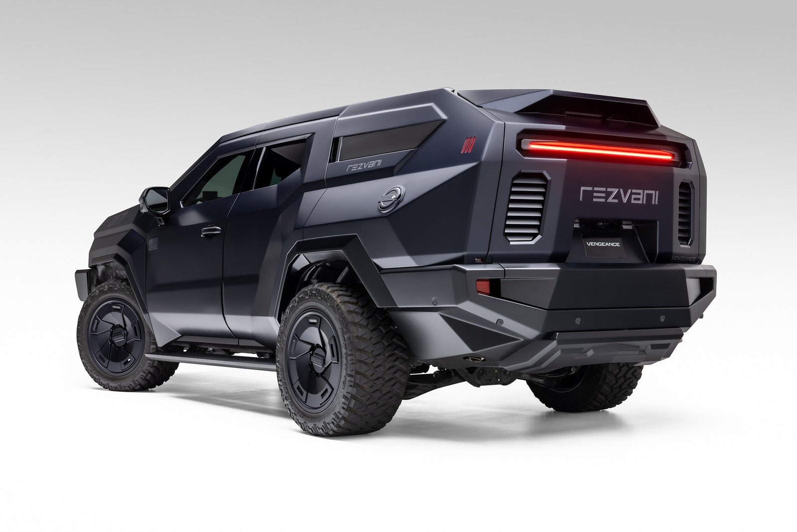 ‘Khủng long’ Rezvani Vengeance xuất hiện tại Hà Nội: Hầm hố như xe quân sự, tùy chọn chống đạn, giá ngang siêu xe - Ảnh 5