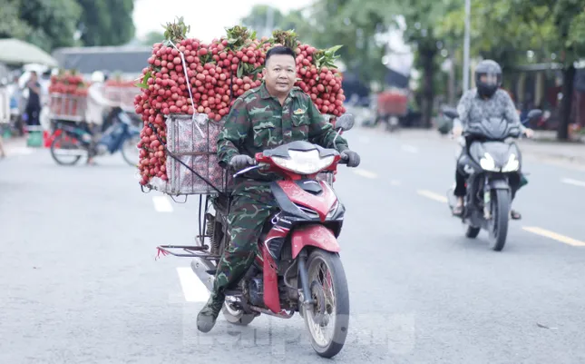 Đi chợ vải thiều Bắc Giang - Ảnh 1