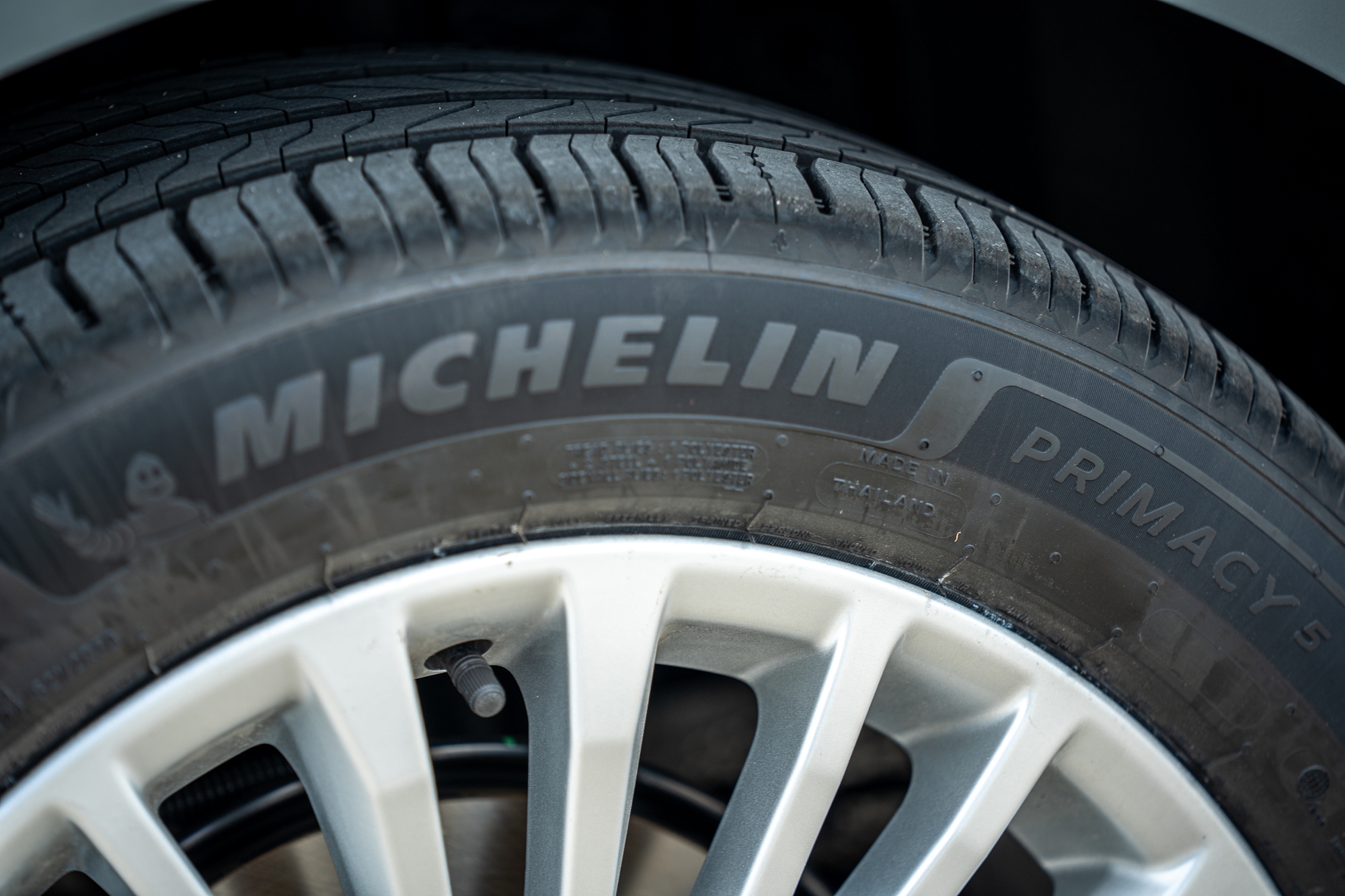 Nhiều cao tốc nối dài, SUV, xe điện, hybrid bùng nổ - Thời điểm 'vàng' để dòng lốp Michelin này ghi điểm với người Việt - Ảnh 4