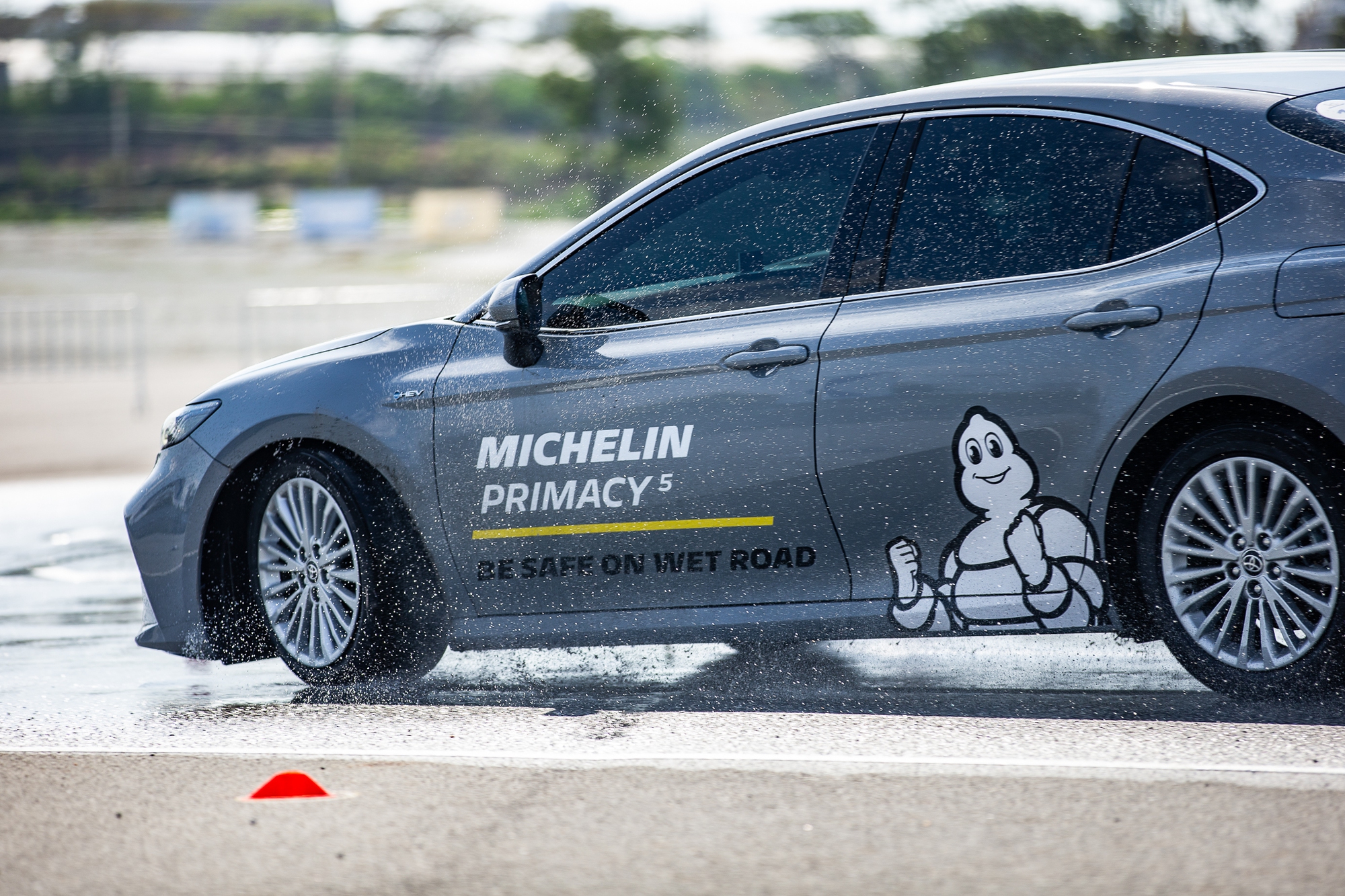 Nhiều cao tốc nối dài, SUV, xe điện, hybrid bùng nổ - Thời điểm 'vàng' để dòng lốp Michelin này ghi điểm với người Việt - Ảnh 5