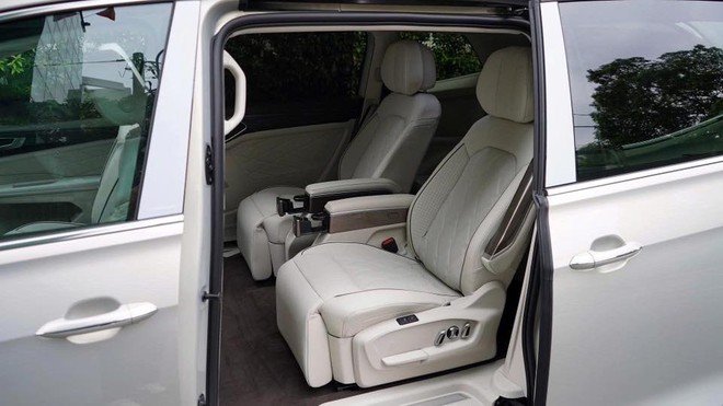 VW Viloran, Teramont X tăng giá mạnh tại Việt Nam, người mua vẫn tiết kiệm được trăm triệu nếu chọn đánh đổi một điều - Ảnh 10