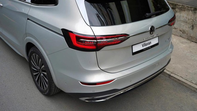VW Viloran, Teramont X tăng giá mạnh tại Việt Nam, người mua vẫn tiết kiệm được trăm triệu nếu chọn đánh đổi một điều - Ảnh 7