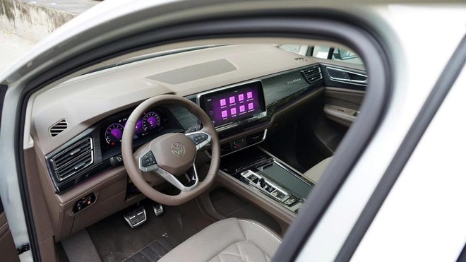 VW Viloran, Teramont X tăng giá mạnh tại Việt Nam, người mua vẫn tiết kiệm được trăm triệu nếu chọn đánh đổi một điều - Ảnh 8