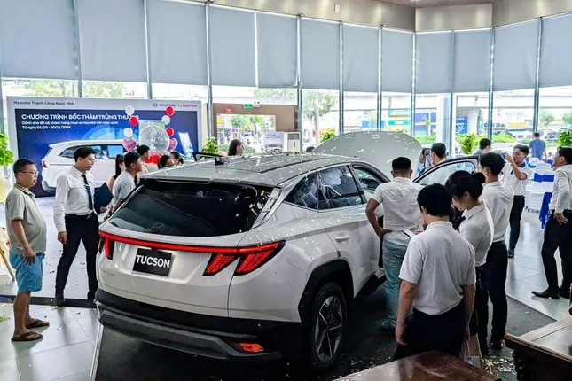 Thị trường ô tô trong nước vẫn chưa thể bật tăng - Ảnh 2