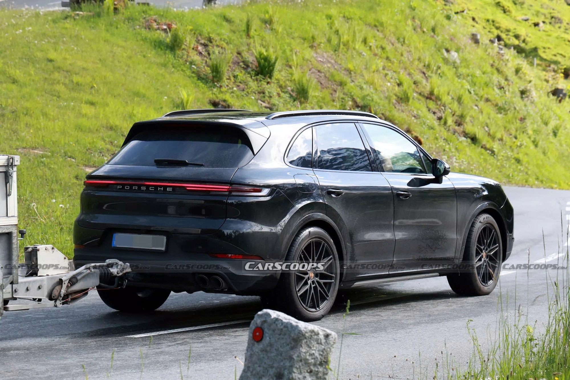 Lộ ảnh Porsche Cayenne mới: Vẫn giữ động cơ xăng, có chi tiết giống 911 GTS thế hệ mới nhất tại Việt Nam, ra mắt năm 2027 - Ảnh 5