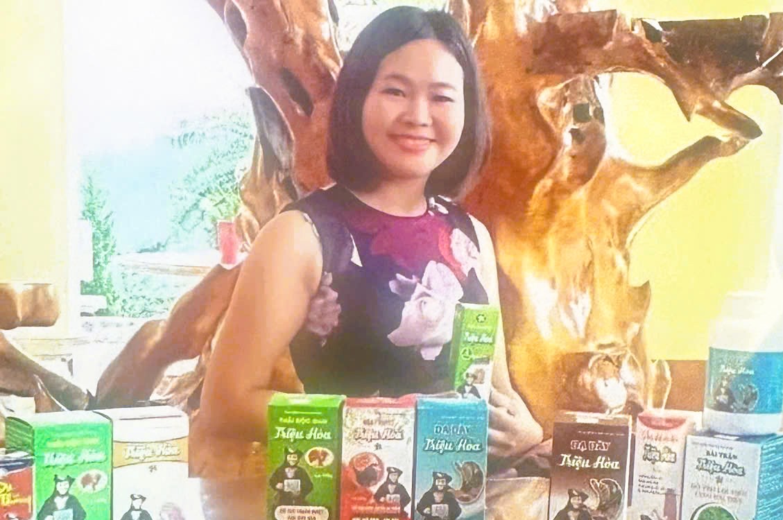 Khởi tố nữ giám đốc sản xuất, buôn bán hàng chục ngàn hộp thực phẩm chức năng giả - Ảnh 1