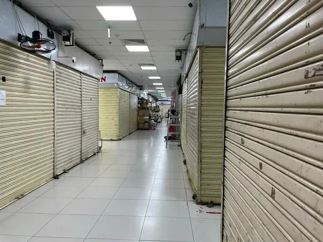 Toàn hàng bất hợp pháp bán trên sàn thương mại điện tử - Ảnh 4