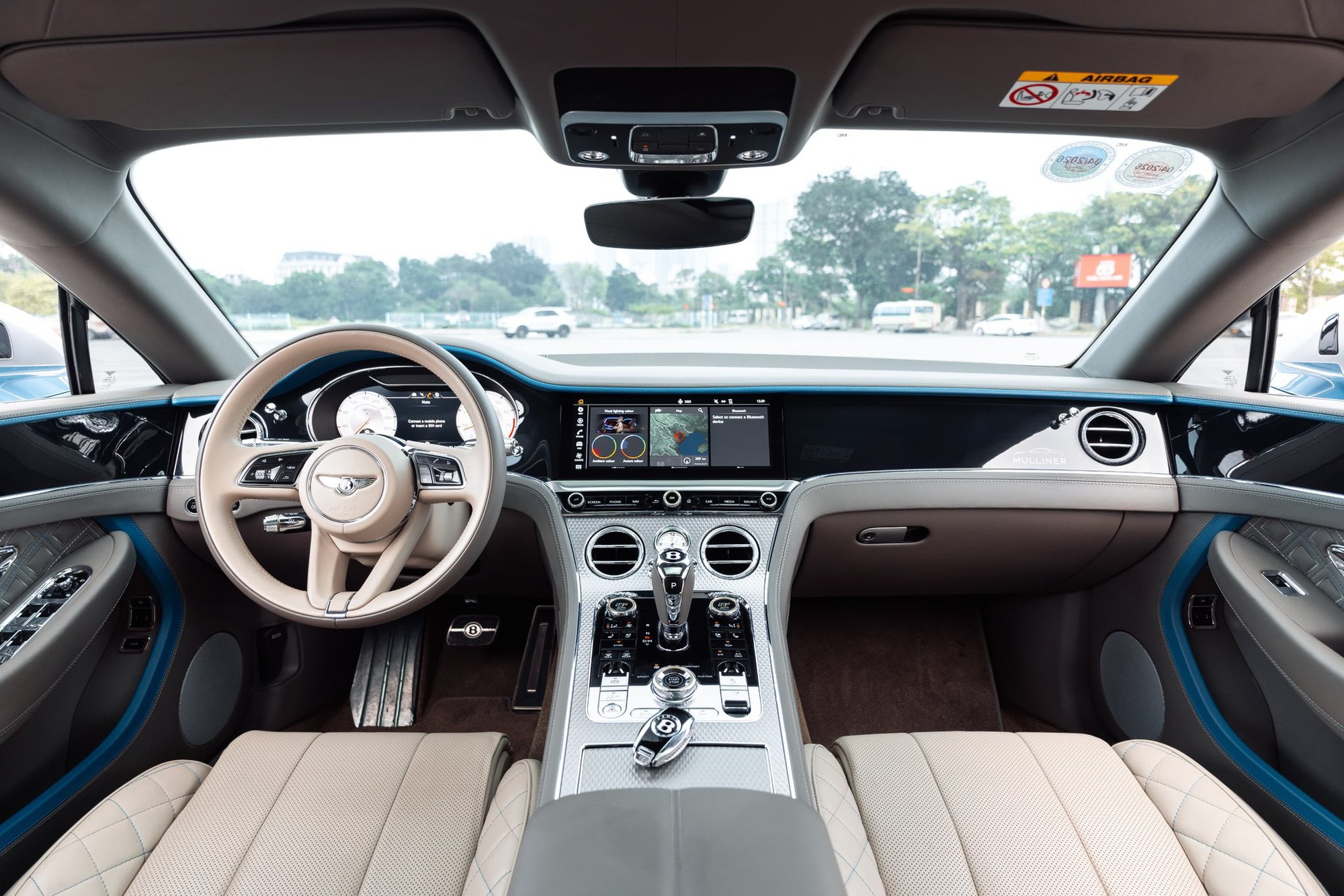 Ở Việt Nam có chiếc xe đi 1 km 'đánh rơi' hơn 2 triệu đồng, đi chưa tới 5.000 km đã rớt giá gần 40% - Ảnh 4