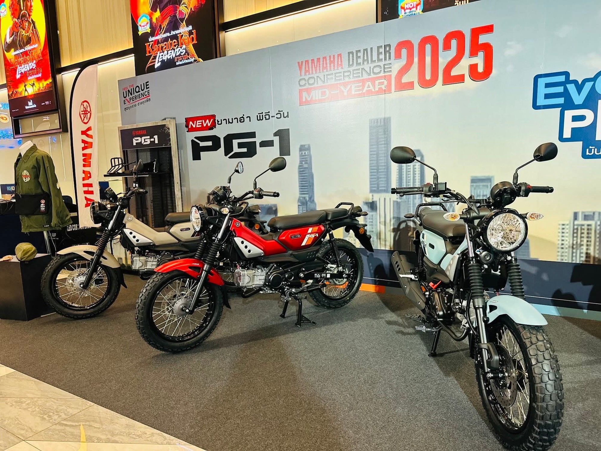 Xe Yamaha khách Việt mê mệt có bản mới: Màu sắc cực đẹp, loại bỏ đồng hồ cơ, thêm công nghệ phanh an toàn - Ảnh 1