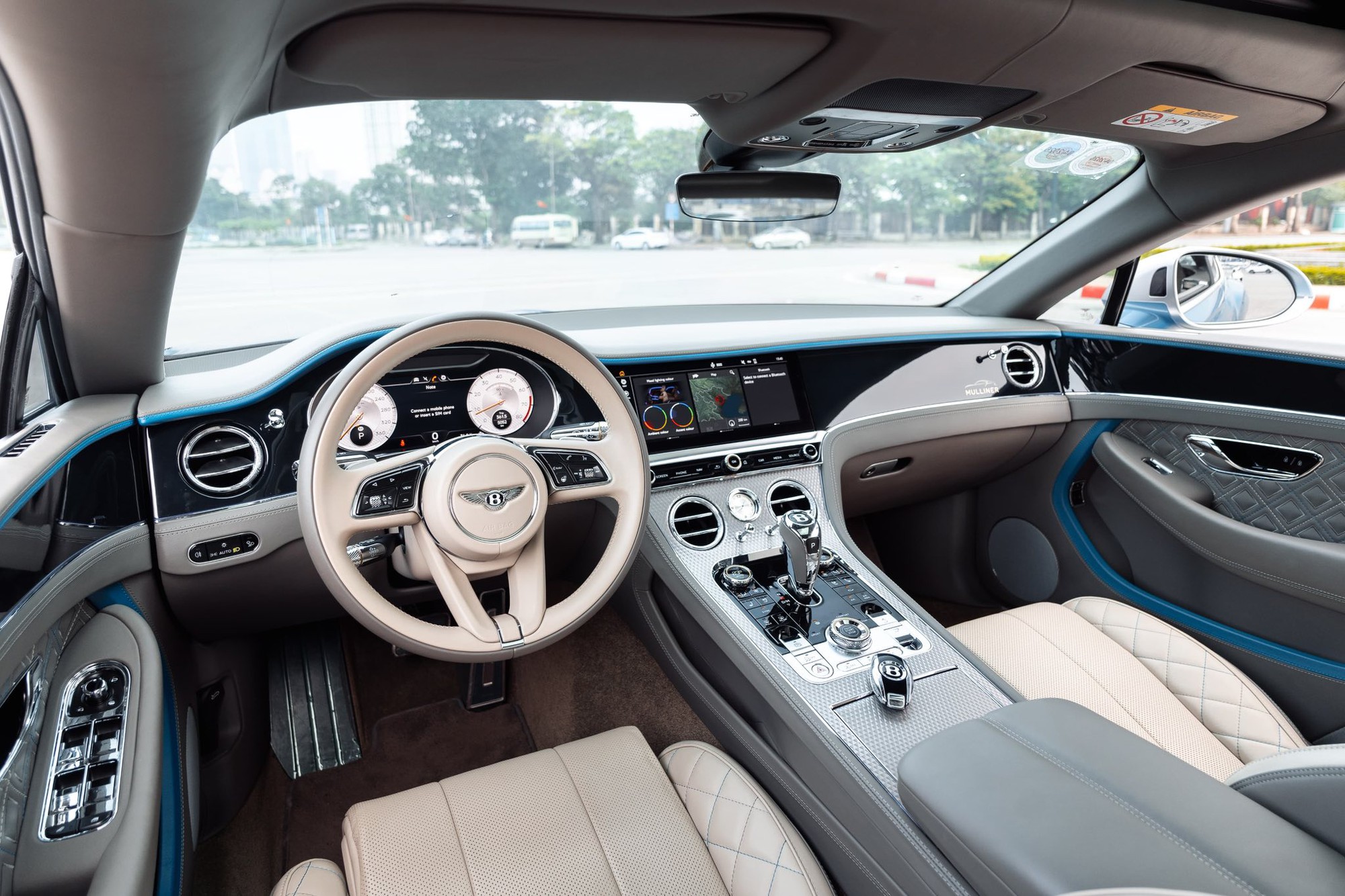 Ở Việt Nam có chiếc xe đi 1 km 'đánh rơi' hơn 2 triệu đồng, đi chưa tới 5.000 km đã rớt giá gần 40% - Ảnh 5