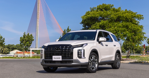 Hyundai Palisade máy dầu giá hiện chỉ ngang SUV hạng D, dễ làm khó Ford Everest